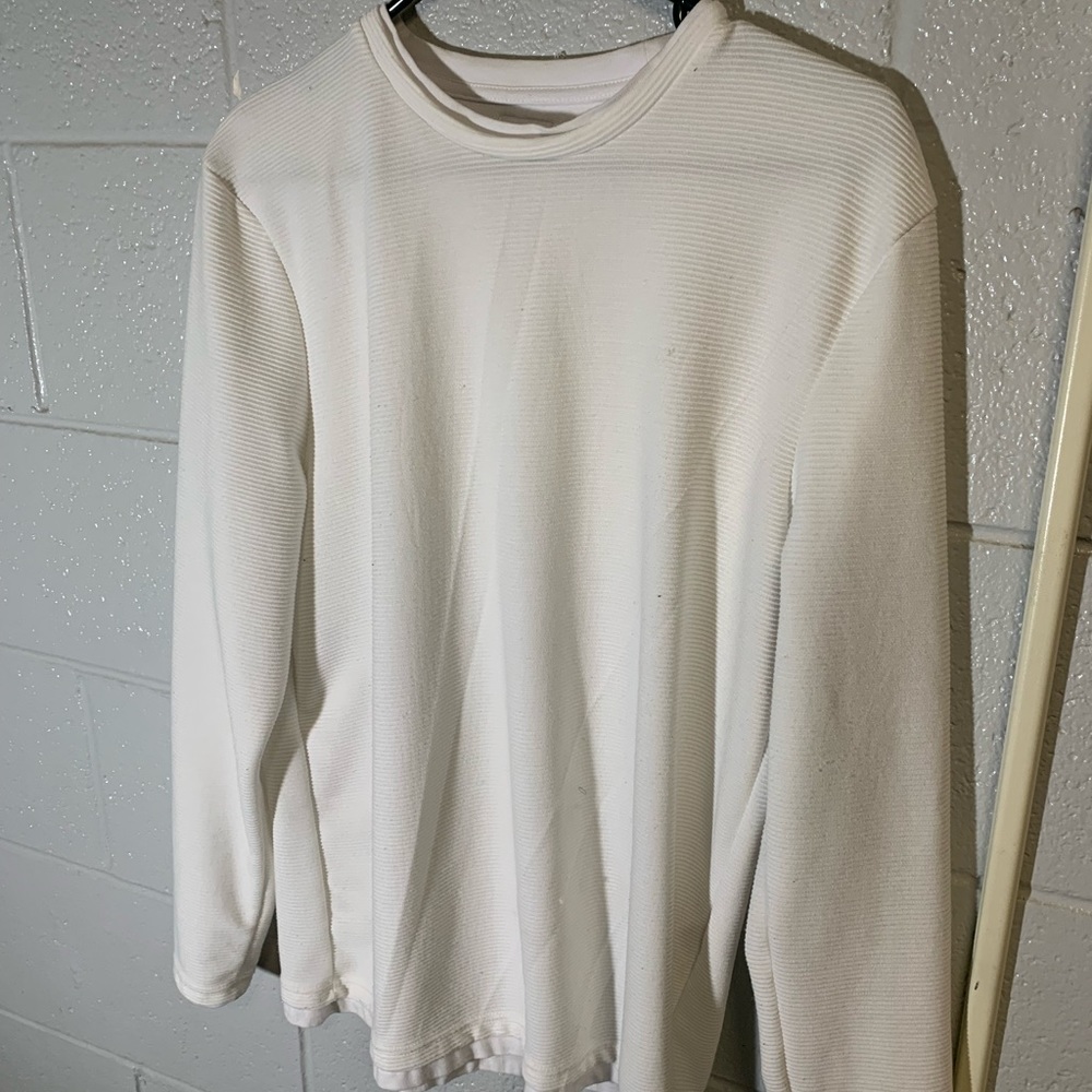 White Long sleeve Zara 2020 collection. Good condition. Size M.